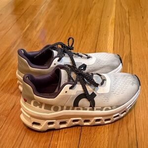 On Running Cloudtec Sneakers - White and Black